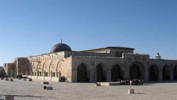 القدس في العشر الأواخر.. حصار مشدد يمنع المصلين من بلوغ الأقصى