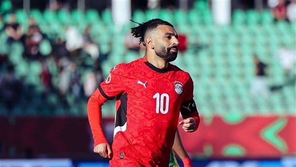 ضربة قوية للفراعنة..غياب محمد صلاح عن معسكر منتخب مصر للإصابة