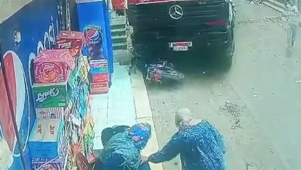 سائق التريلا خرج.. نجل ضحية واقعة 