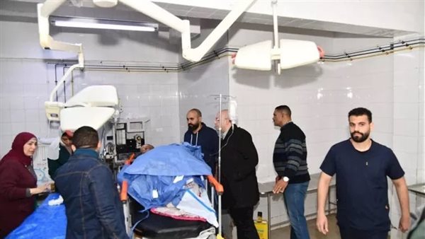 عايز ماما.. أم تلحق بصغيرها ضحية خبيز العيد في الفيوم