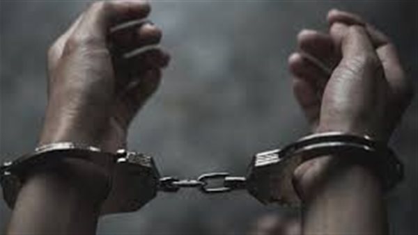 بسبب سماعة.. اعترافات صادمة للمتهم بطعن عمه في الهرم