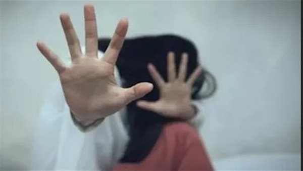 تفاصيل مثيرة في اتهام فتاة لحبيبها السابق بالاعتداء عليها داخل سيارته بأكتوبر