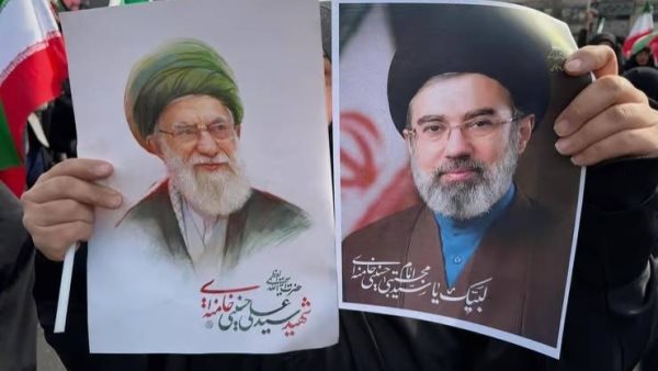 مفاجأة.. لماذا يختفى مجتبي خامنئي منذ إعلانه مرشدًا جديدًا لإيران؟