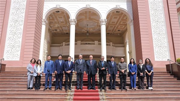 الجامعة البريطانية في مصر تستقبل سفراء رابطة دول جنوب شرق آسيا لإلقاء محاضرة لطلابها