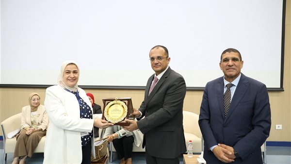 كلية التمريض بجامعة الجلالة تنظم المؤتمر العلمي الدولي الثالث والمؤتمر الطلابي الدولي الثاني