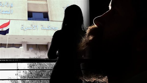 اللي نسي عياله ممكن ينساني.. زوجة تطلب خلع زوجها في محكمة الأسرة