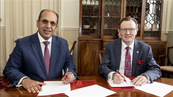 شراكة رسمية كبرى بين الجامعة البريطانية في مصر وجامعة كوينز بلفاست تبدأ باعتماد كليتي طب الأسنان والصيدلة