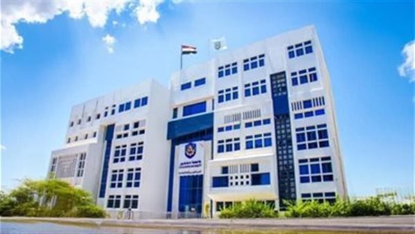 من مشادة للزنزانة.. القصة الكاملة لاعتداء طالب على عضو هيئة تدريس بجامعة دمنهور