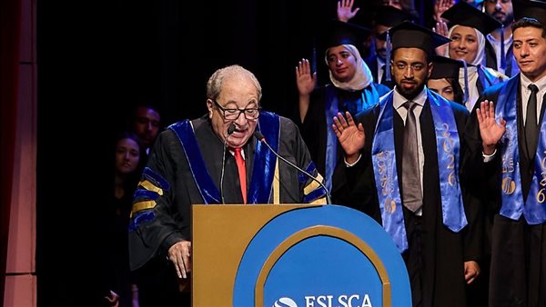 «اسلسكا» تحتفى بتخريج دفعة جديدة من دارسى الـMBA والـDBA.. وإشادات بدور الجامعة فى صناعة قيادات المستقبل