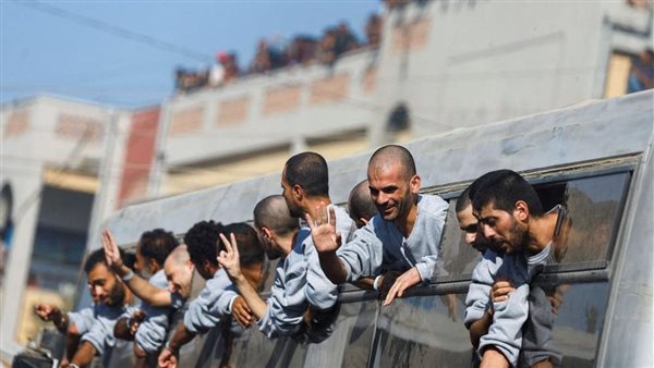  رواتب الأسرى الفلسطينيين تُشعل الجدل مجددًا.. ضغوط أمريكية وتداعيات اقتصادية خانقة
