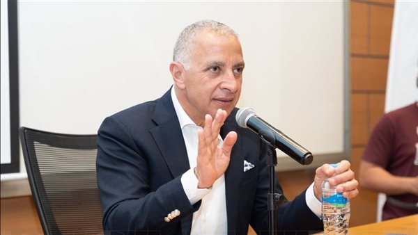أحمد السويدي: رأس المال البشري أساس قوة الدول والمؤسسات ومستقبل الاقتصاد المصري يرتبط بتكامل الصناعة والتعليم
