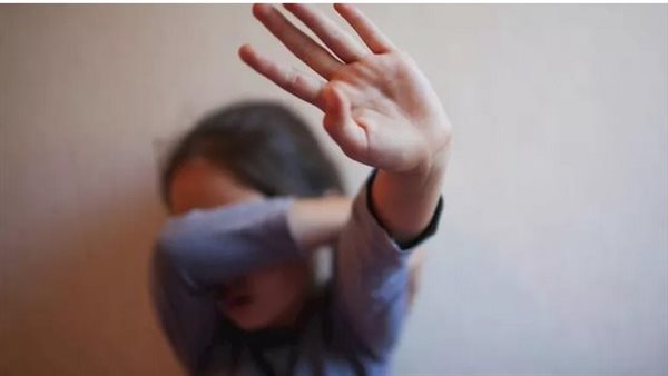 صرخة صامتة في السلام.. كيف تخلص أب من ابنته بسبب رسائل واتساب ؟