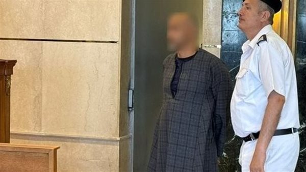 المتهم بقتل جاره في العياط لابتزازه بفيديو مخل: علاقتي بمراتي زي الفل