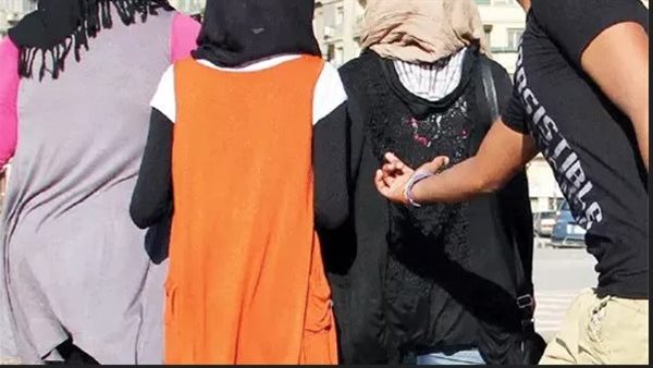 وسط الشارع.. تفاصيل القبض على المتهم بالتحرش بفتاة الطالبية بالجيزة