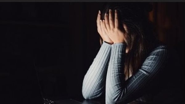 تفاصيل مثيرة في ضبط صاحب مصنع ألبان سوري لفبركته صورًا مسيئة لمذيعة وصانعة محتوى