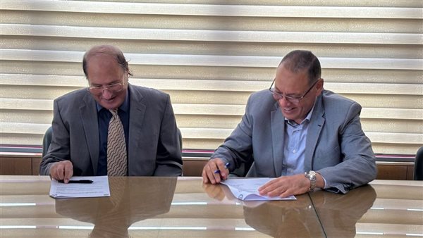 جامعة 6 أكتوبر توقّع بروتوكول تعاون مع البورد الصيدلي العربي لدعم التدريب والتأهيل المهني للصيادلة