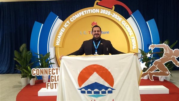إنجاز عالمي جديد، أستاذ بجامعة 6 أكتوبر يلقب بأفضل محاضر على مستوى العالم 