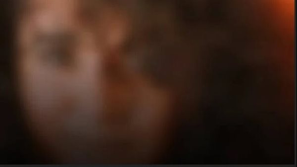 تفاصيل مثيرة في اتهام رسامة لمطربة شهيرة بهتك عرضها لمدة 3 سنوات خلال إقامتها معها بالنزهة