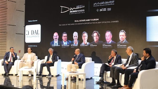 خبراء السياحة والاستثمار: تطوير تجربة السائح مفتاح مضاعفة العوائد وتعزيز تنافسية مصر عالميًا