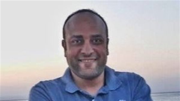 اختل توازنه واصطدمت رأسه بأرضية حمام السباحة.. تفاصيل وفاة المنتج ياسر صبحي داخل نادي وادي دجلة