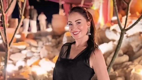  بإطلالة جريئة.. نرمين الفقي تخطف الأنظار في أحدث ظهور | شاهد
