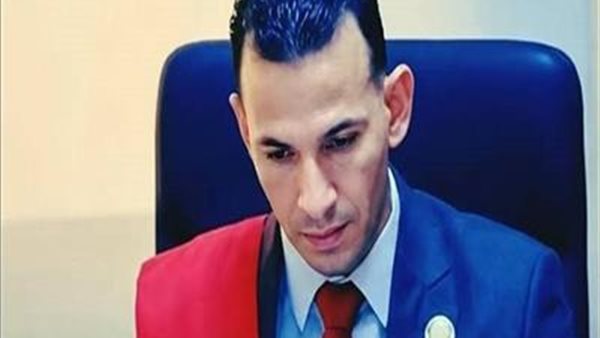 لما كنت بقول إني مستشار الناس كانت بتحترمني.. اعترافات مثيرة للقاضي المزيف أمام النيابة 