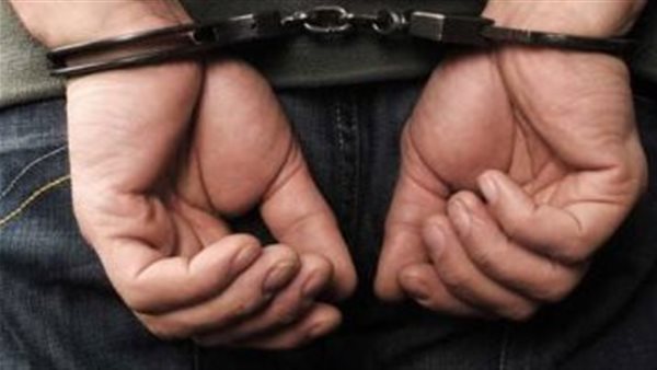 قيده بالحبال.. تفاصيل القبض على أب متهم بقتل نجله في المنوفية