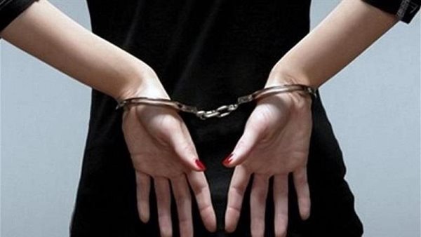 طليقها هددها بقضية زنا فدهسته بسيارة.. تفاصيل إحالة أوراق سيدة وزوجها بالإسكندرية للمفتي
