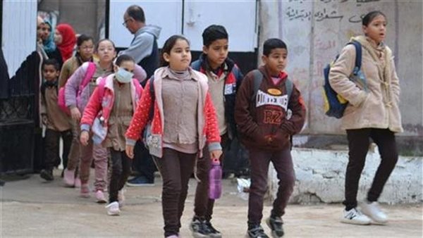التعليم تحسم الجدل.. حقيقة تأجيل الدراسة وموعد العام الدراسي الجديد