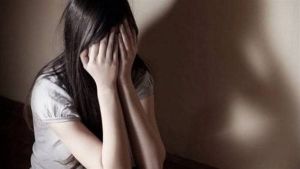 علاقة غير شرعية.. تفاصيل حبس أم وابنتها وشاب لإلقائهم رضيعة بمنطقة البارودية فى الفيوم
