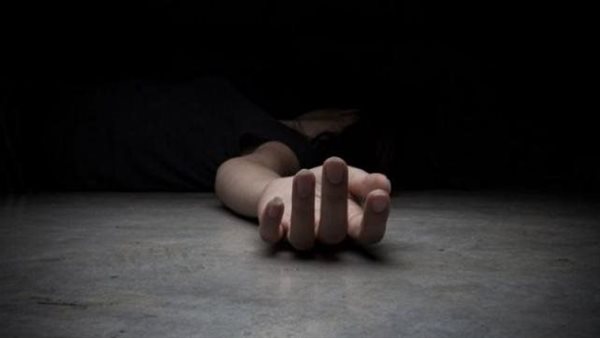 شغّل القرآن لإخفاء صرخاتها.. تفاصيل صادمة في مقتل سيدة على يد ابنها بالقليوبية