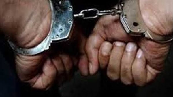 خلافات مع شقيقة الضحية.. تفاصيل القبض على المتهم بإنهاء حياة شخص من ذوي الهمم في الخانكة 