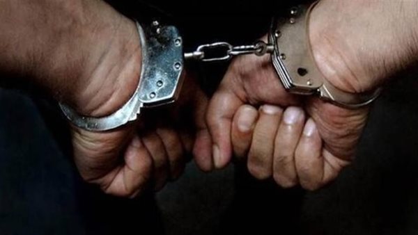 رفضت العودة إليه.. تفاصيل صادمة في تعدي نقاش على زوجته بالشرقية