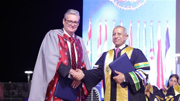 «الأكاديمية العربية» توقع اتفاقية «الدرجة المزدوجة» مع جامعة «لانكشاير» البريطانية