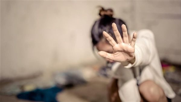 صديق والدها هتك عرضها وصورها.. تفاصيل الحكم على المتهم بالتعدي على طفلة في الشرقية