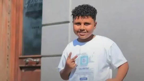 استغاثته أنقذت والده من الموت في 6 دقائق.. حكاية طفل صغير شغل مصر