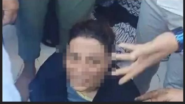 مخطط شيطاني من الجار وسقوط الدجالتين.. شهامة الأهالي تنقذ سيدة من التخدير والسرقة في الغربية