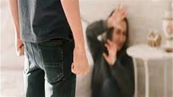 طلبتله النجدة.. استغاثة سيدة في الجيزة تتهم زوجها بالتعدي على أبنائهما