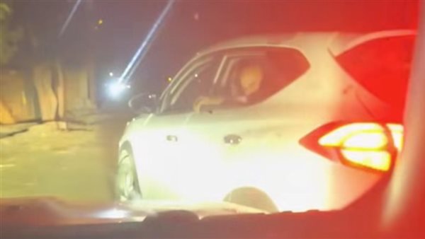 عصا خشبية وسيارات مطاردة.. تفاصيل الاعتداء على المطربة جنى المغربية بالمنوفية | فيديو