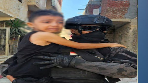  احتجز زوجته وطفليه وهدد بقتلهم.. تفاصيل مصرع عنصر خطير بعد مواجهة مع الشرطة بمطروح 