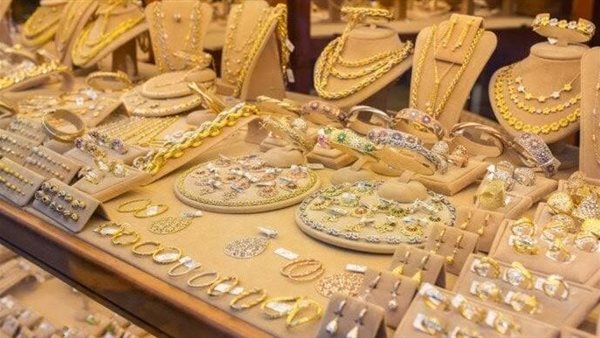 سعر الذهب اليوم الإثنين 5-10-2026 تحرك مفاجيء