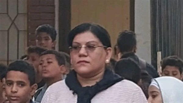 ودّعت طلابها بعد احتفال أكتوبر.. أزمة قلبية تنهي حياة معلمة داخل مدرسة بسوهاج