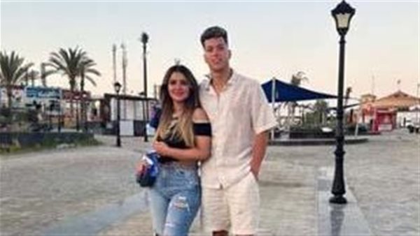 فستان لافت.. زوجة إمام عاشور تخطف الأنظار بهذه الإطلالة | شاهد 