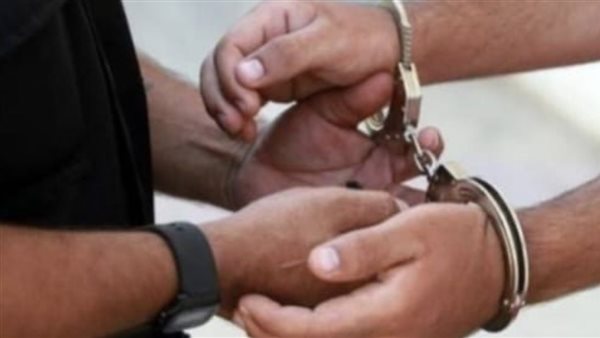 نشر صور صديقته وشَهَر بها.. طالب هندسة يطـ عن زميله داخل جامعة دولية ببدر