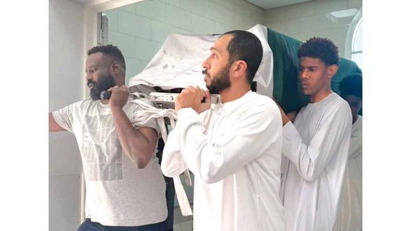  حضنتهم وماتت.. تفاصيل مؤثرة في وفاة سودانية أثناء ولادة توأمها بدبي بعد 12 عامًا انتظار