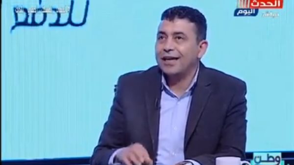 خبير تربوي: التعليم الإلكتروني عامل مساعد وليس حلًا مطلقًا | فيديو