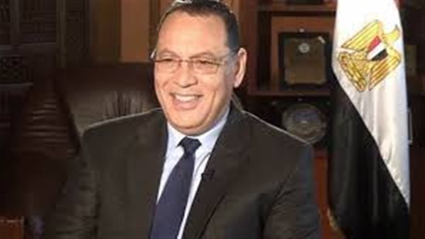 محافظ المنيا: نتصدى للسوق السوداء لـ «الأدوية ووسائل التعقيم» ..والمحال ملتزمة بالغلق 7 مساء | فيديو