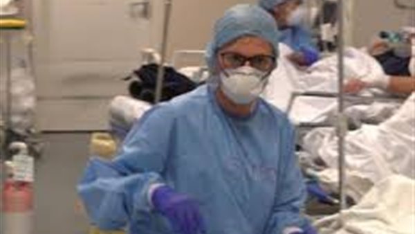 مصري مقيم في لندن: البريطانيون يتمنون تعامل بلادهم مع كورونا مثل مصر | فيديو 