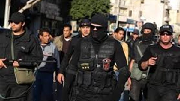 الوزراء: الشرطة مسؤولة عن تنفيذ حظر التجول حتى الآن ..والصحفيين والإعلاميين فئات «استثناء» | فيديو 