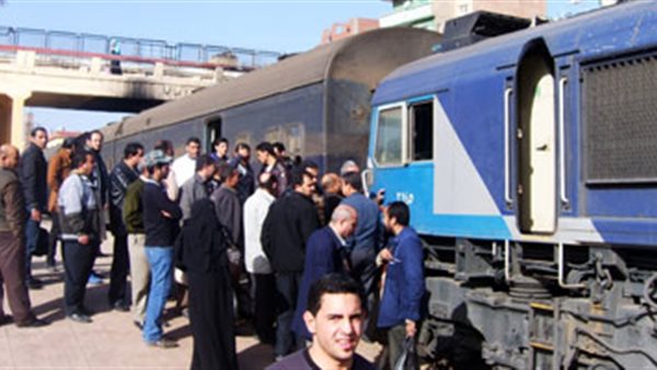 السكك الحديدية: جدول تشغيل جديد للقطارات .. وعربات إضافية لمنع الزحام | فيديو